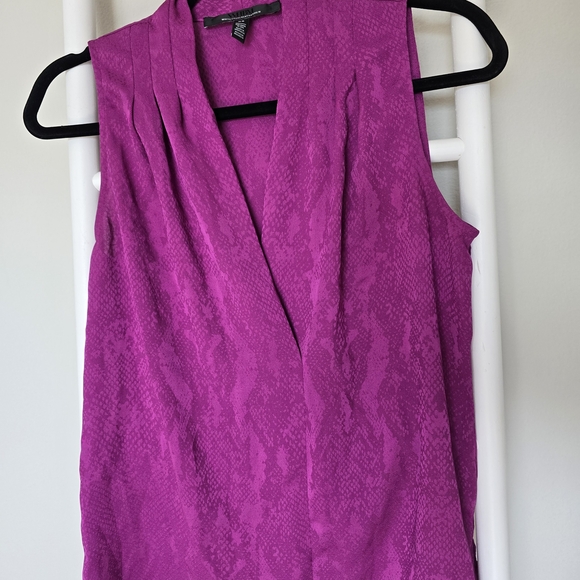 White House Black Market Fuchsia Sleeveless Blouse - Picture 3 of 7